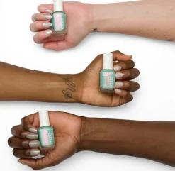 essie nail art studio 10 separated starlight kynsilakka 13,5ml