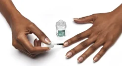 essie strong start -aluslakka 13,5ml