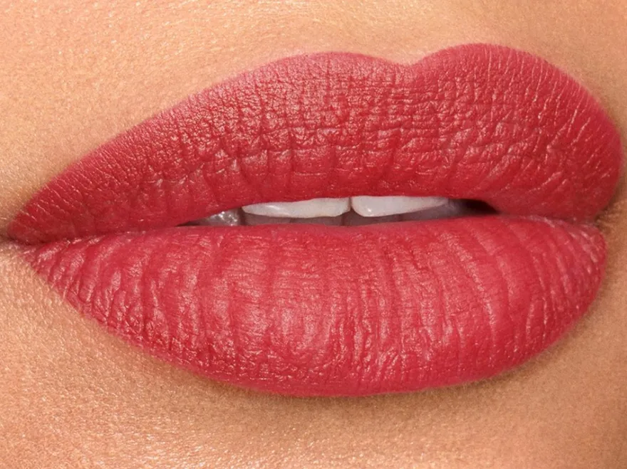 Estée Lauder Pure Color Explicit Vellum Matte Lipstick huulipuna 0,7 g