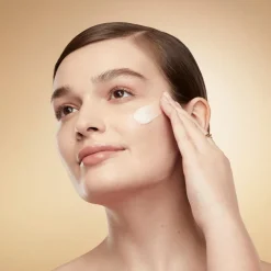 Estée Lauder Revitalizing Supreme+ Youth Power Creme päivävoide 50 ml