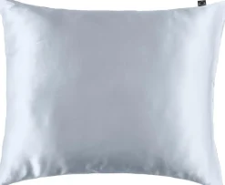 Fanni K Tyynyliina Silk 50x60 cm taivaansininen