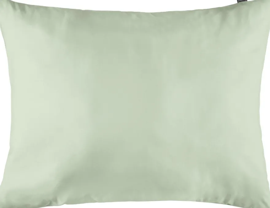 Fanni K Tyynyliina Silky Bamboo 50x60 cm niitynvihreä