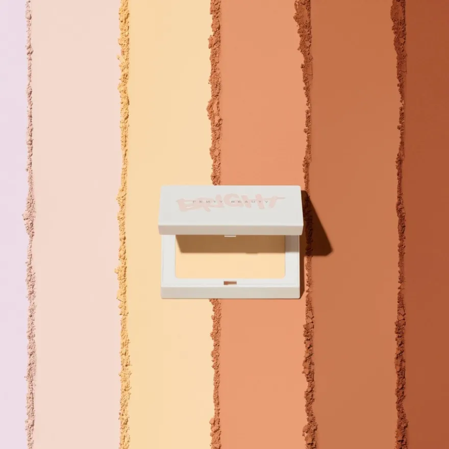 Fenty Beauty Bright Fix Instant Brightening + Blurring Powder puuteri 8.50g