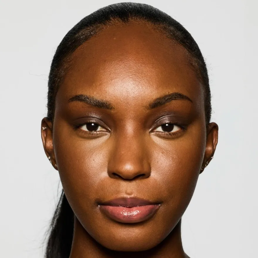 Fenty Beauty Bright Fix Instant Brightening + Blurring Powder puuteri 8.50g