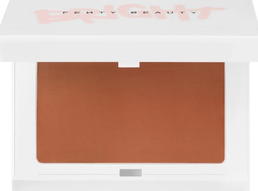 Fenty Beauty Bright Fix Instant Brightening + Blurring Powder puuteri 8.50g