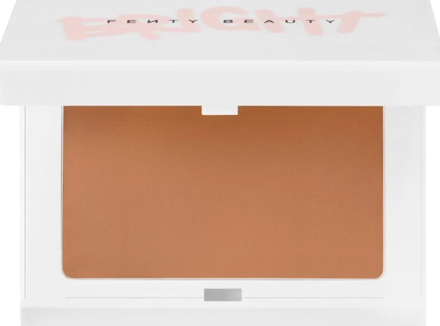 Fenty Beauty Bright Fix Instant Brightening + Blurring Powder puuteri 8.50g
