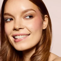 Fenty Beauty Cheeks Out Freestyle Cream Blush voidemainen poskipuna 3 g