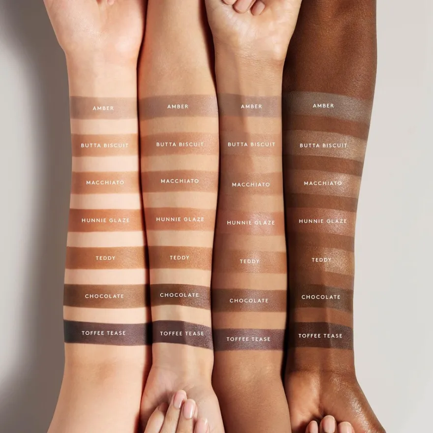 Fenty Beauty Cheeks Out Freestyle Cream Bronzer voidemainen aurinkopuuteri 6,23 g
