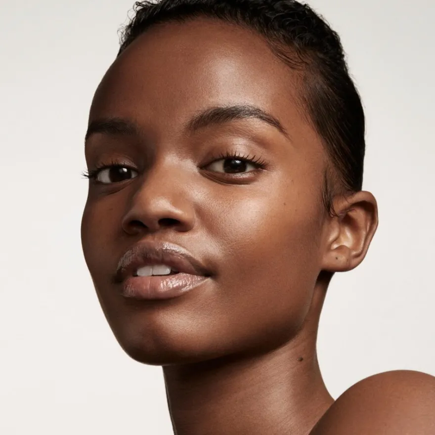 Fenty Beauty Eaze Drop Blur + Smooth Tint Stick kasvomeikkipuikko 9 g