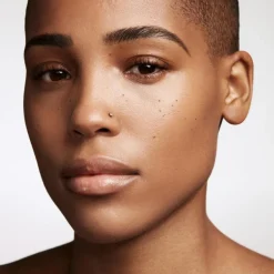 Fenty Beauty Eaze Drop Blur + Smooth Tint Stick kasvomeikkipuikko 9 g