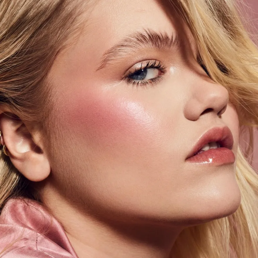 Fenty Beauty Fenty Cheeks Suede Powder Blush poskipuna 4 g