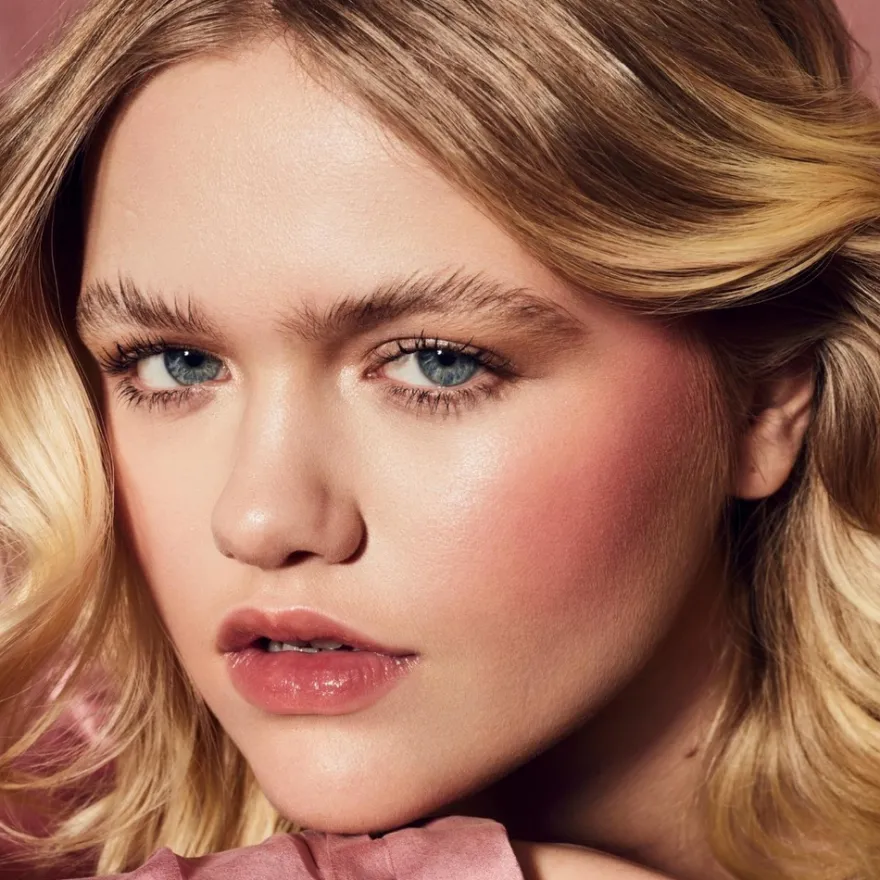 Fenty Beauty Fenty Cheeks Suede Powder Blush poskipuna 4 g