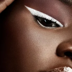 Fenty Beauty Flypencil Longwear Pencil Eyeliner pitkäkestoinen silmänrajausväri 3 g
