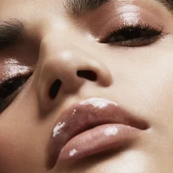 Fenty Beauty Gloss Bomb Universal Lip Luminizer huulikiilto 9 ml