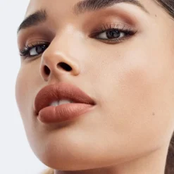 Fenty Beauty Icon Velvet Liquid Lipstick nestemäinen huulipuna 5,5 g