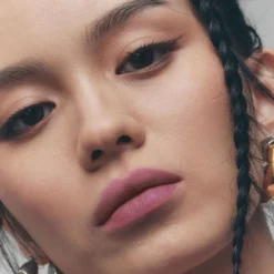 Fenty Beauty Icon Velvet Liquid Lipstick nestemäinen huulipuna 5,5 g