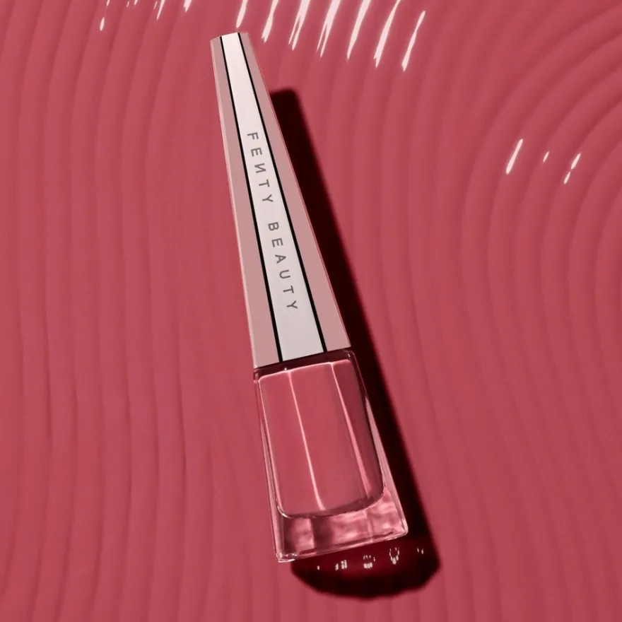 Fenty Beauty Stunna Lip Paint nestemäinen huulipuna 4ml