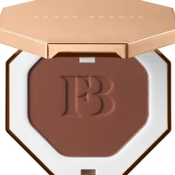 Fenty Beauty Sun Stalk`r Instant Warmth Bronzer aurinkopuuteri 6,23 g