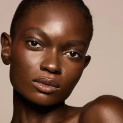 Fenty Beauty Sun Stalk`r Instant Warmth Bronzer aurinkopuuteri 6,23 g