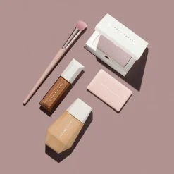 Fenty Beauty We're Even Hydrating Longwear Concealer peitevoide 8 ml