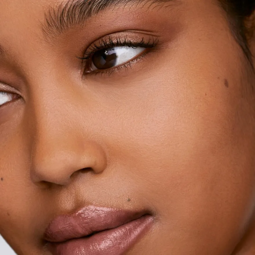 Fenty Beauty We're Even Hydrating Longwear Concealer peitevoide 8 ml
