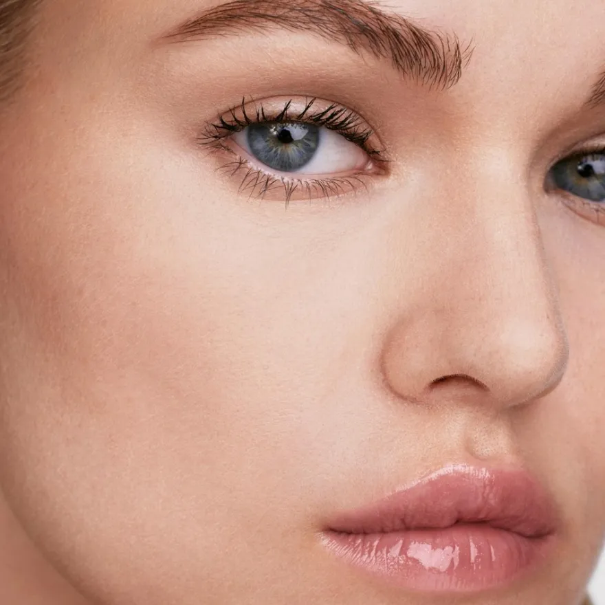 Fenty Beauty We're Even Hydrating Longwear Concealer peitevoide 8 ml