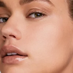 Fenty Beauty We're Even Hydrating Longwear Concealer peitevoide 8 ml