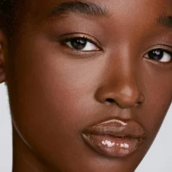 Fenty Beauty We're Even Hydrating Longwear Concealer peitevoide 8 ml