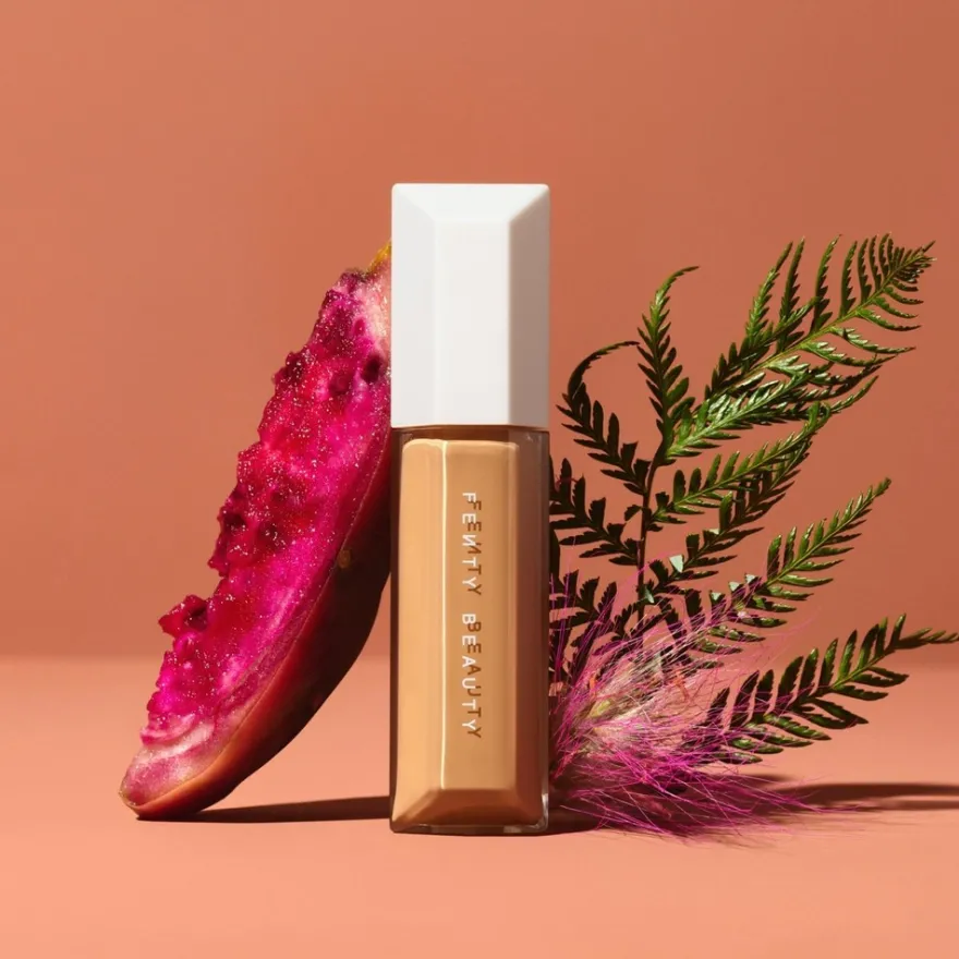 Fenty Beauty We're Even Hydrating Longwear Concealer peitevoide 8 ml
