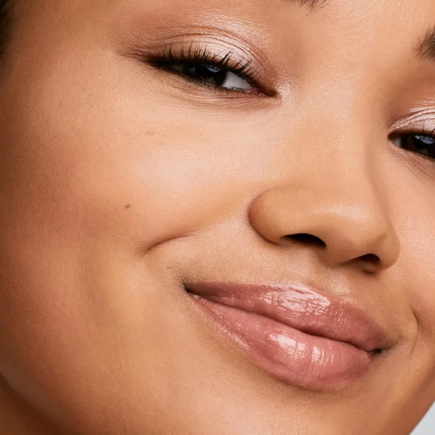 Fenty Beauty We're Even Hydrating Longwear Concealer peitevoide 8 ml