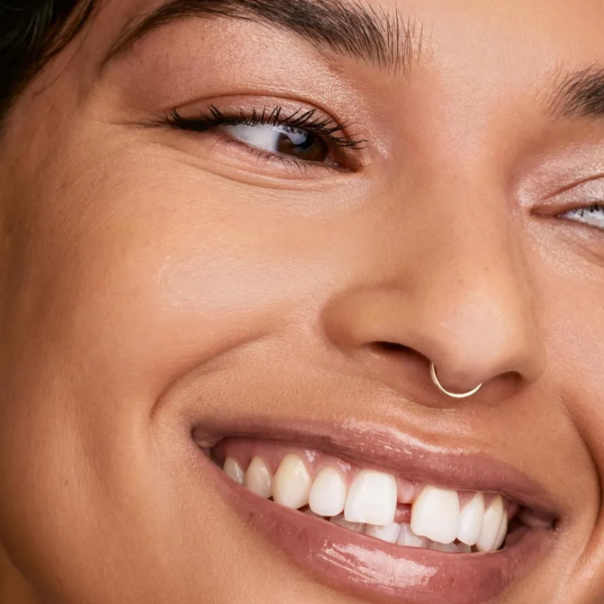 Fenty Beauty We're Even Hydrating Longwear Concealer peitevoide 8 ml