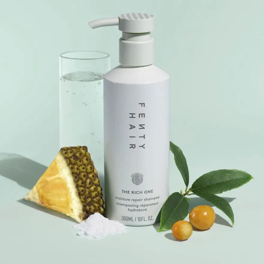 Fenty Hair The Rich One Moisture Repair Shampoo 300 ml