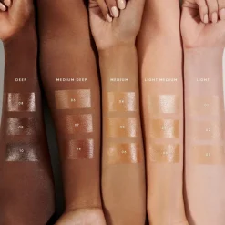 Fenty Skin Hydra Vizor Tint sävyttävä päivävoide 50 ml