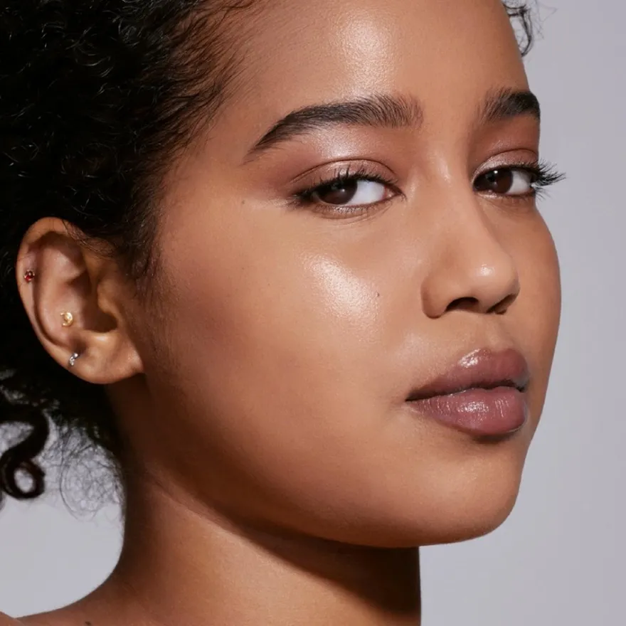 Fenty Skin Hydra Vizor Tint sävyttävä päivävoide 50 ml