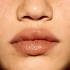 Fenty Skin Lip Treatment - Plush Puddin' Cacao huulinaamio 15ml