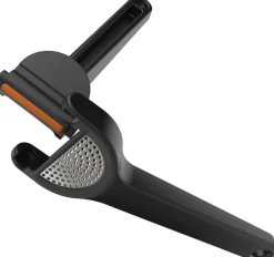 Fiskars Functional Form valkosipulipuristin