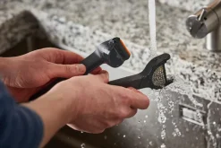 Fiskars Functional Form valkosipulipuristin