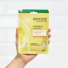 Garnier SkinActive Vitamin C Sheet Mask Super Hydrating + Brightening kosteuttava ja heleyttävä kangasnaamio 28 g