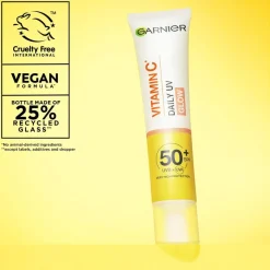 Garnier Vitamin C* Sheer Glow uv-voide SPF50 samealle iholle 40 ml