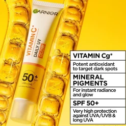 Garnier Vitamin C* Sheer Glow uv-voide SPF50 samealle iholle 40 ml