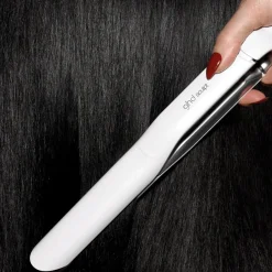 ghd Sculpt Interactive Hair Straightener White hiustenmuotoilulaite