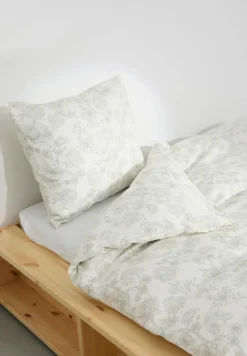 Åhléns Home Elise satiinipussilakanasetti 150x210+50x60 cm vihreä kukallinen