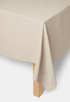Åhléns Home Mika pöytäliina 145x250 cm beige