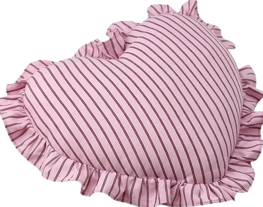 Åhléns Valentine heart sisustustyyny 40x40cm pinkki