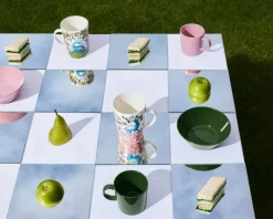 Iittala Satumetsä pinkki-taivaansininen 0,4L muki