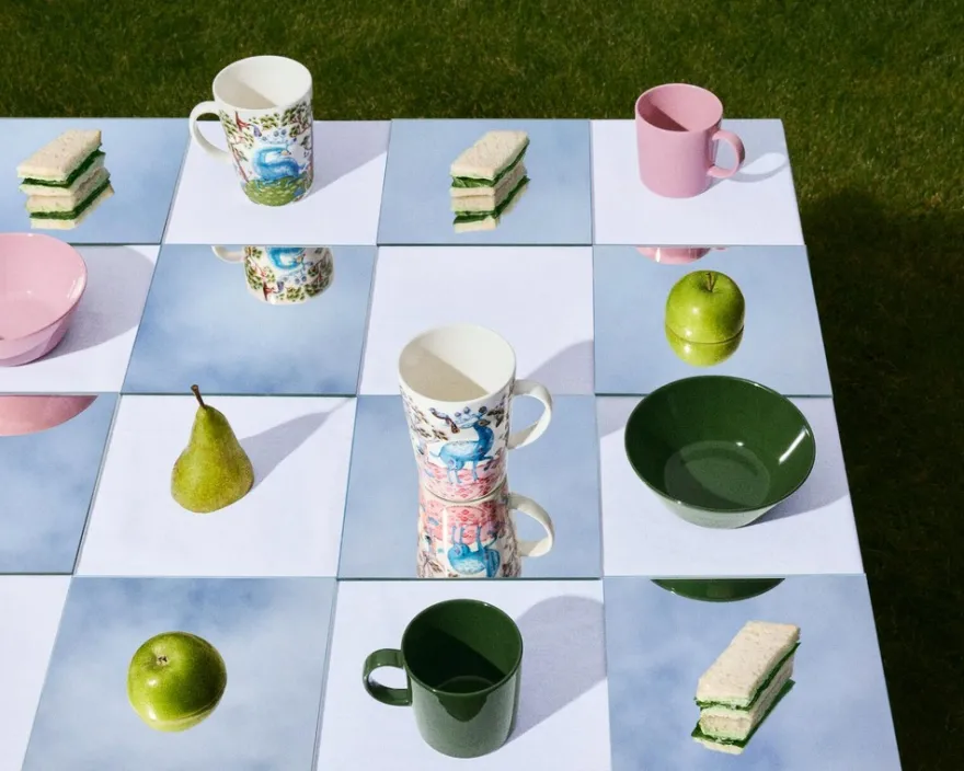 Iittala Satumetsä pinkki-taivaansininen 0,4L muki