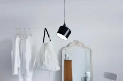 Innolux Pasila riippuvalaisin musta