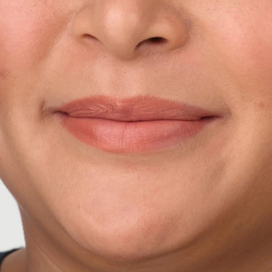 Isadora Perfect Moisture Lipstick huulipuna 151 Precious Rose 4 g