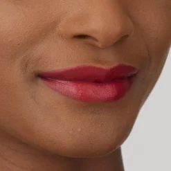 Isadora Perfect Moisture Lipstick huulipuna 151 Precious Rose 4 g