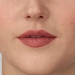 Isadora Perfect Moisture Lipstick huulipuna 151 Precious Rose 4 g